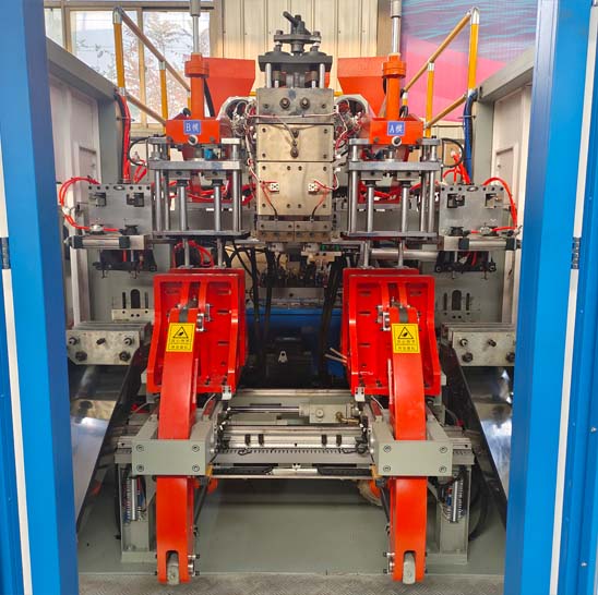 全自动三层农药瓶吹瓶机