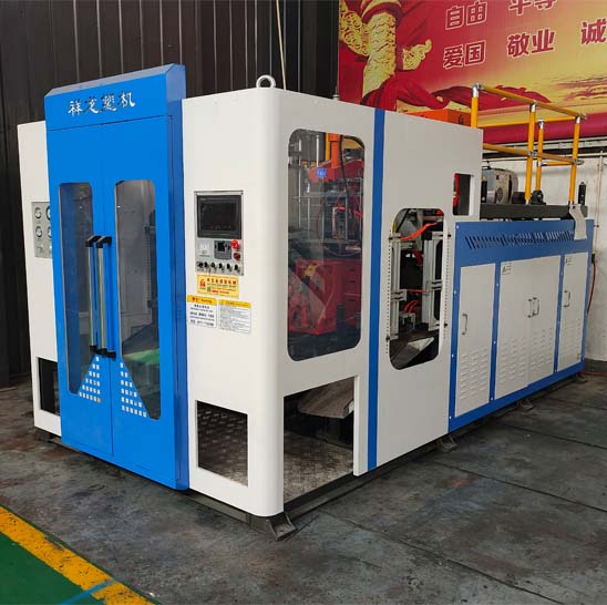 24、全自动75吹塑机1.jpg