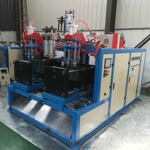 食品饮料吹瓶机的养护